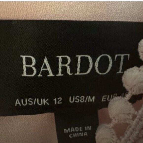 NWOT BARDOT PINK ROSE SATIN DRESS SIZE 8 - Picture 5 of 6